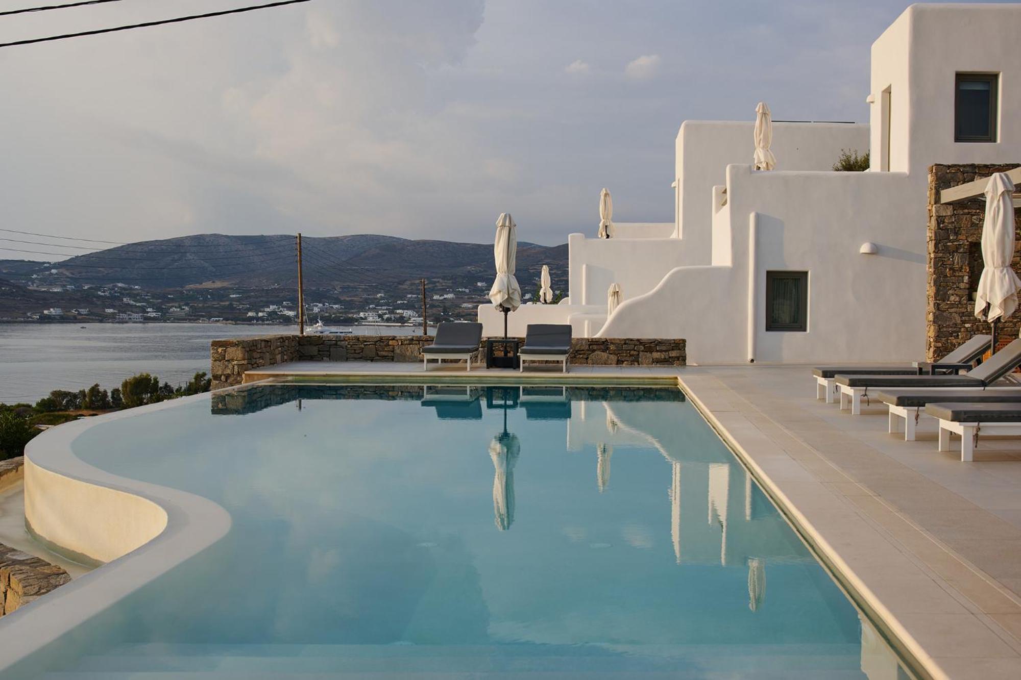 Kymo Luxury Suites Paros Kolympithres Ngoại thất bức ảnh